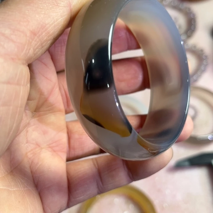 握***涯玛瑙/玉髓未镶嵌珠宝奇石