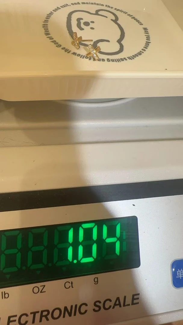 足金精品工艺耳饰