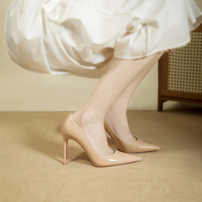 【羊皮】红底裸色高跟鞋新款气质小众设计感尖头漆皮黑色黑色高跟鞋