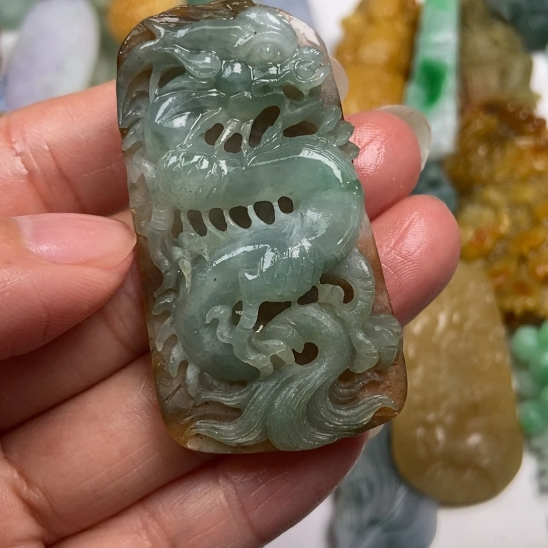 定制翡翠未镶嵌翡翠