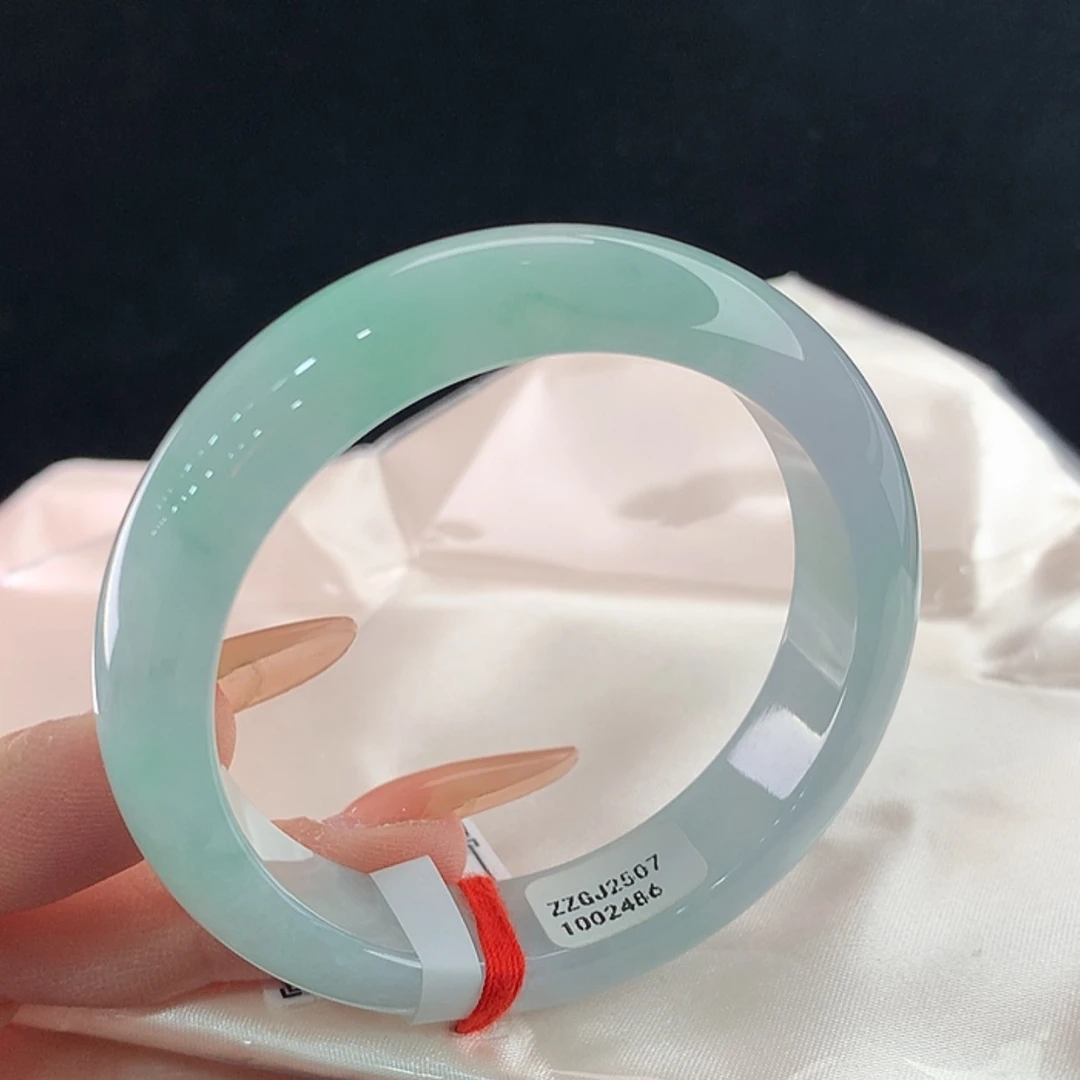 【闪购商品】未镶嵌手镯翡翠52.4，51/52