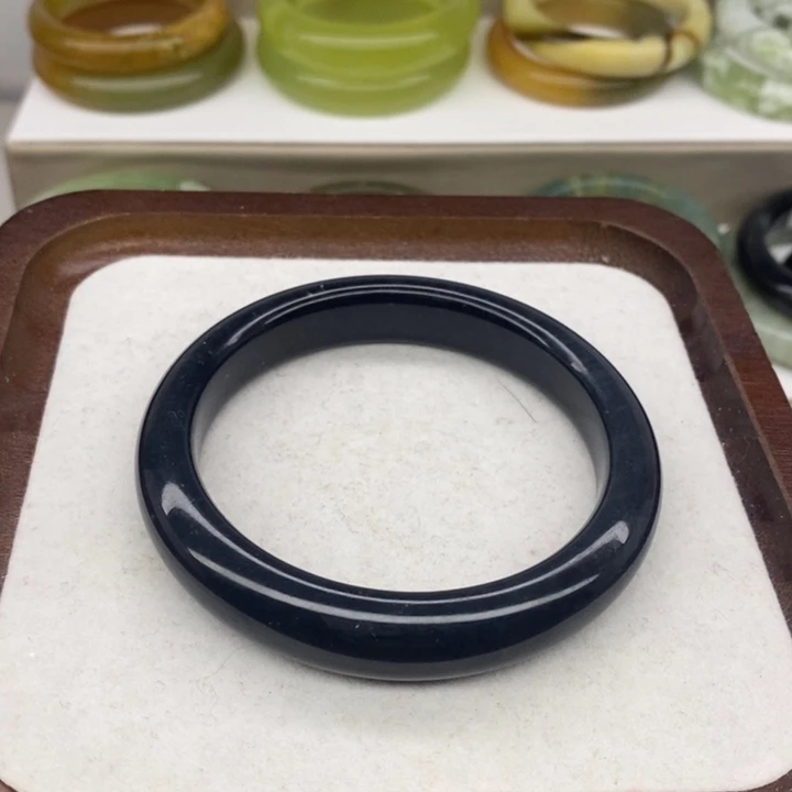 蛇纹石玉合金手镯63.6