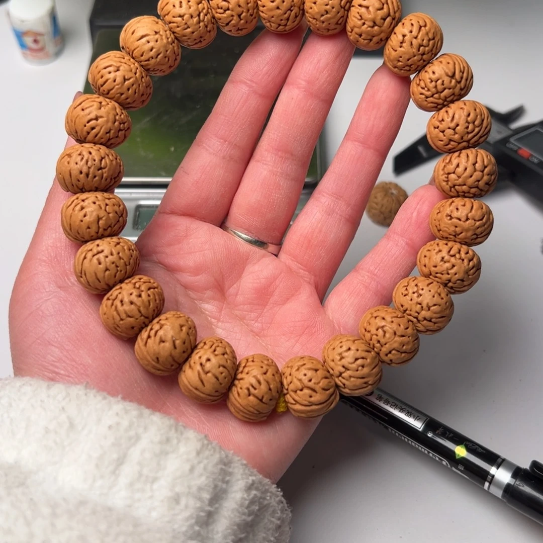 17➕尺寸树王纽扣桃核