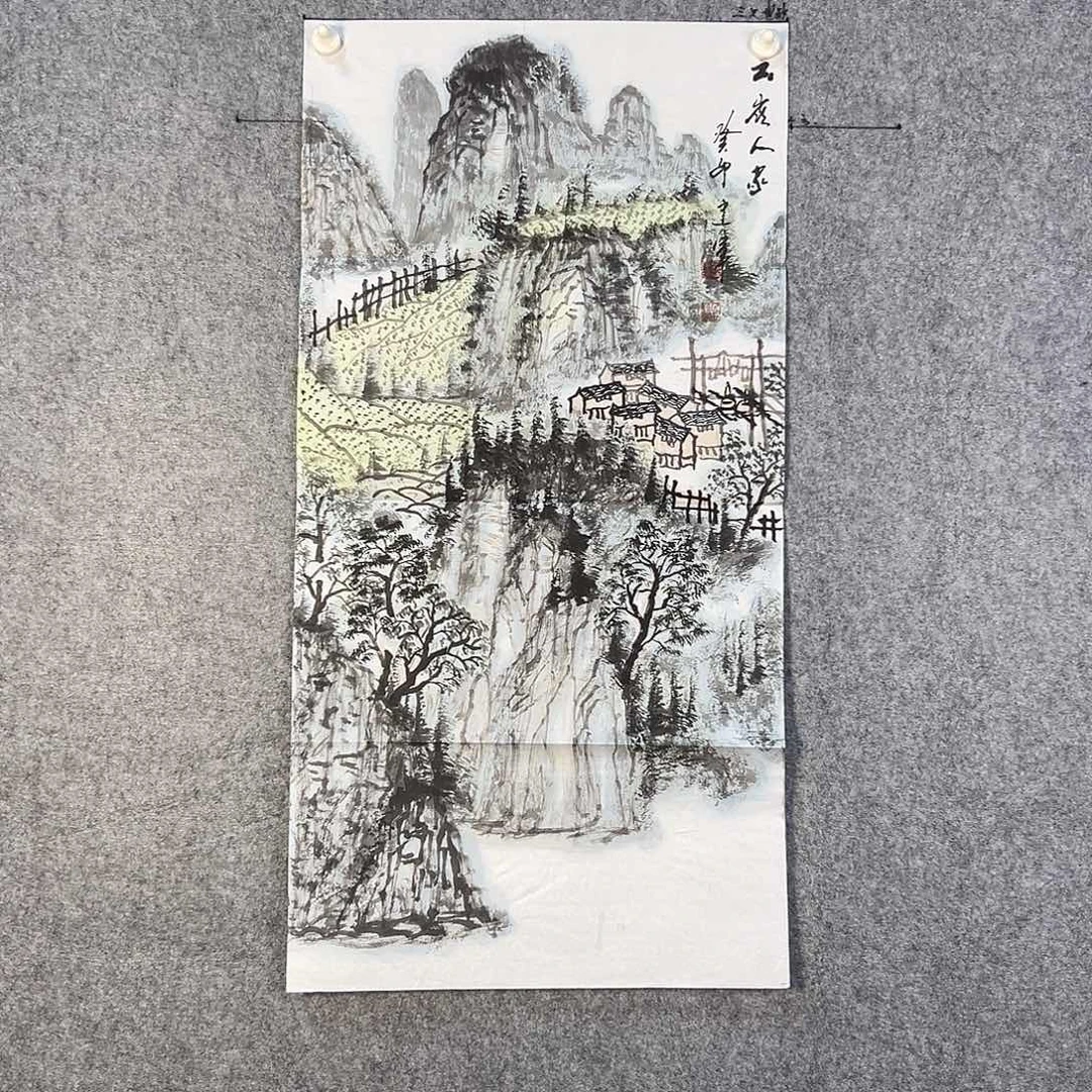 国画324 牡丹等植物生长于这里生长