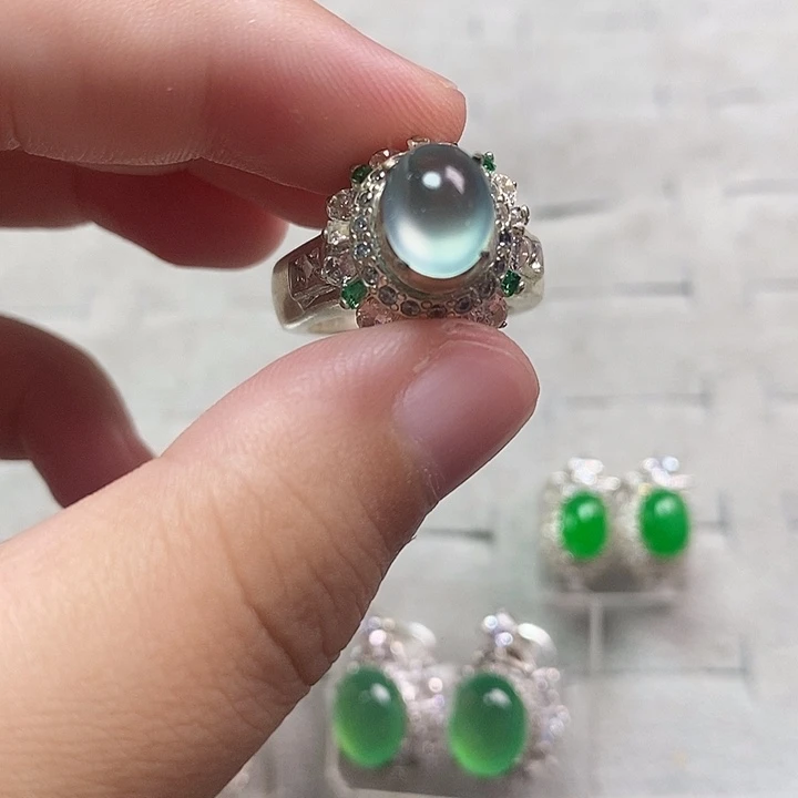 翡翠未镶嵌手链翡翠冰种