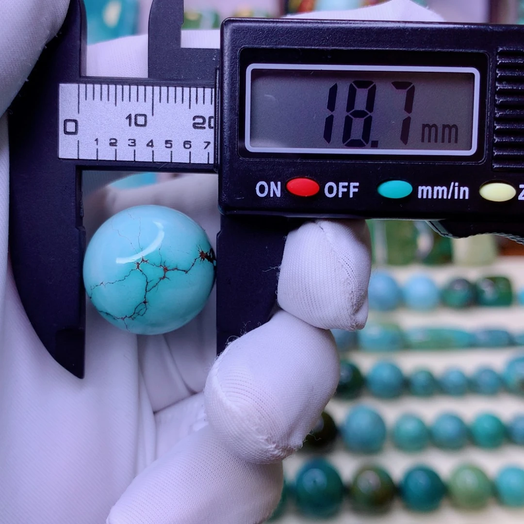 绿松石未镶嵌原矿绿松石