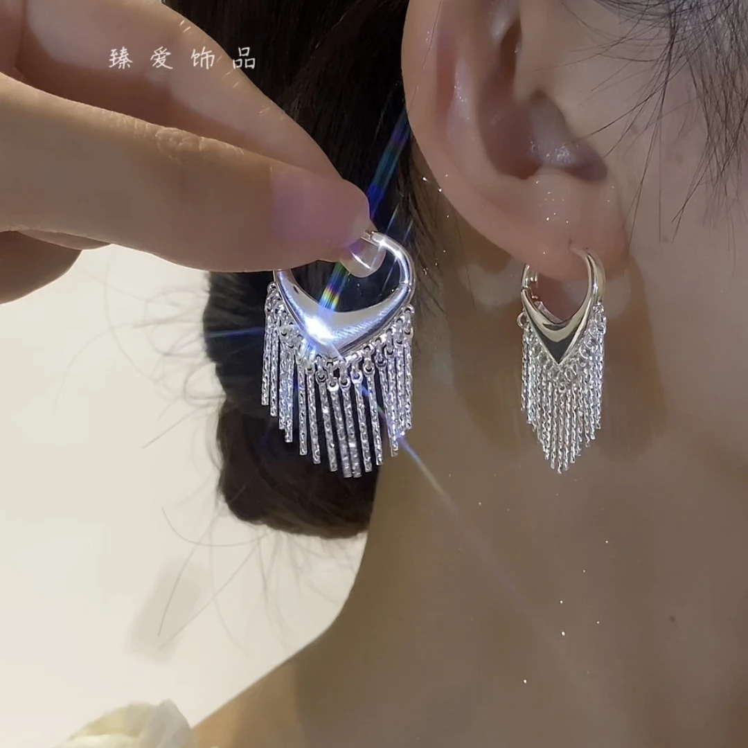 铜合金耳饰 爱心流苏链条耳环耳扣小众潮流