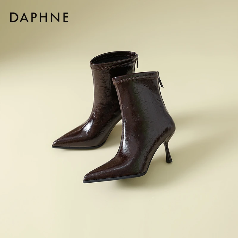 达芙妮尖头短靴2025秋季新款高跟御姐风超火美拉德瘦瘦靴细跟女靴