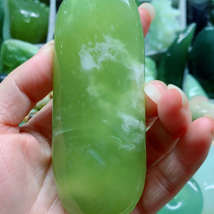 蛇纹石玉未镶嵌手把件