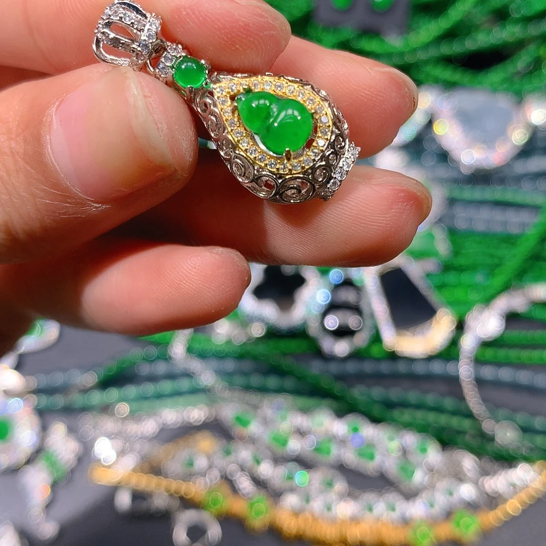 翡翠戒指未镶嵌天然翡翠