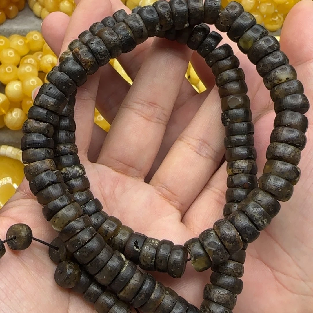 琥珀未镶嵌珠宝奇石10