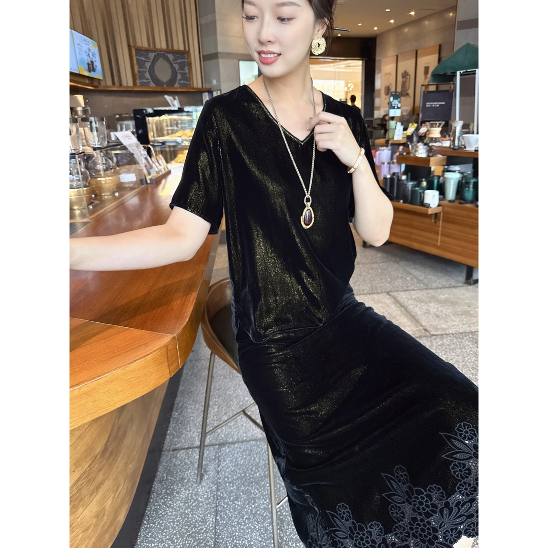 【老罗家】原创丝绒衬衫女金丝线桑蚕丝绒宽松显瘦V领气质短袖上衣