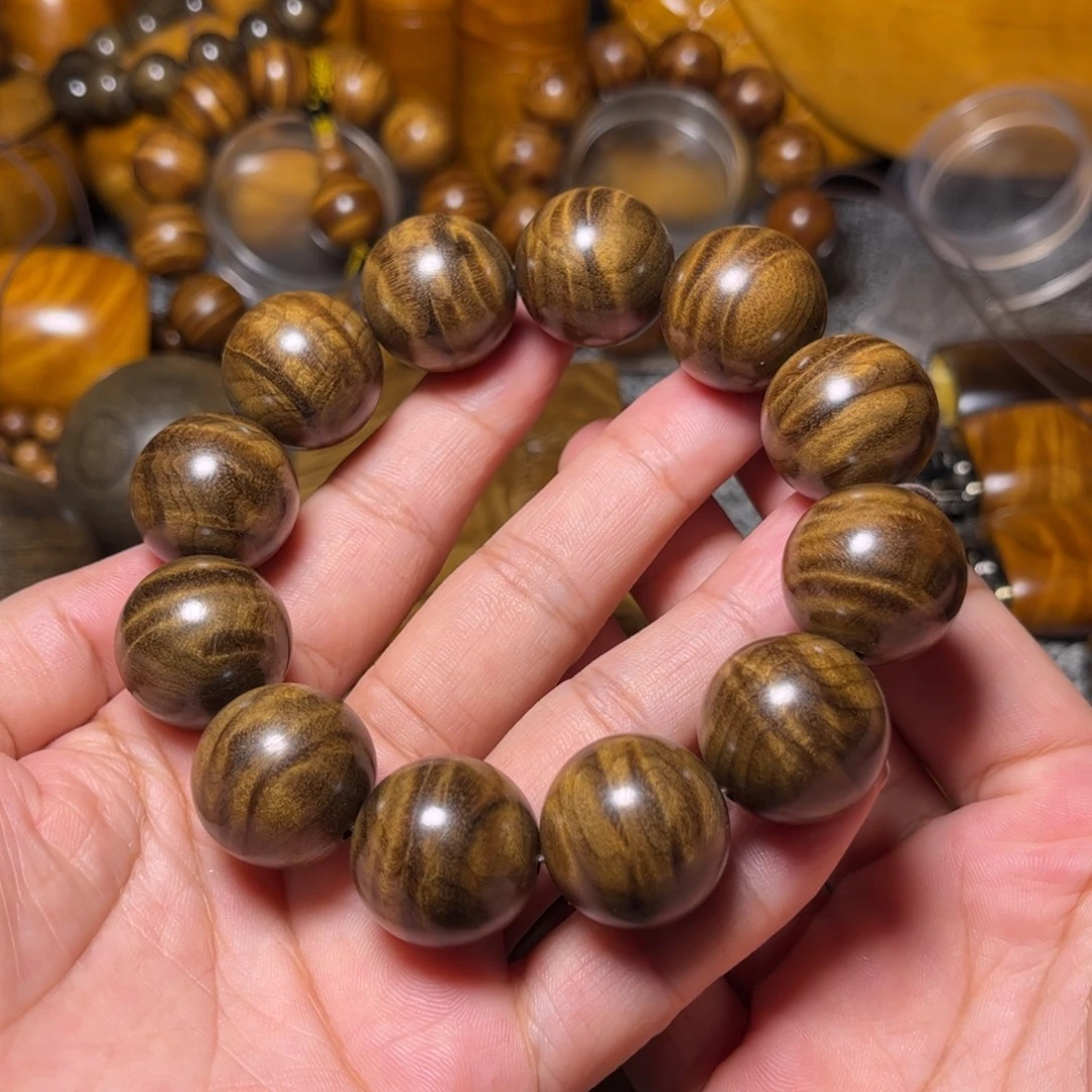 金丝楠阴沉木花纹2.0