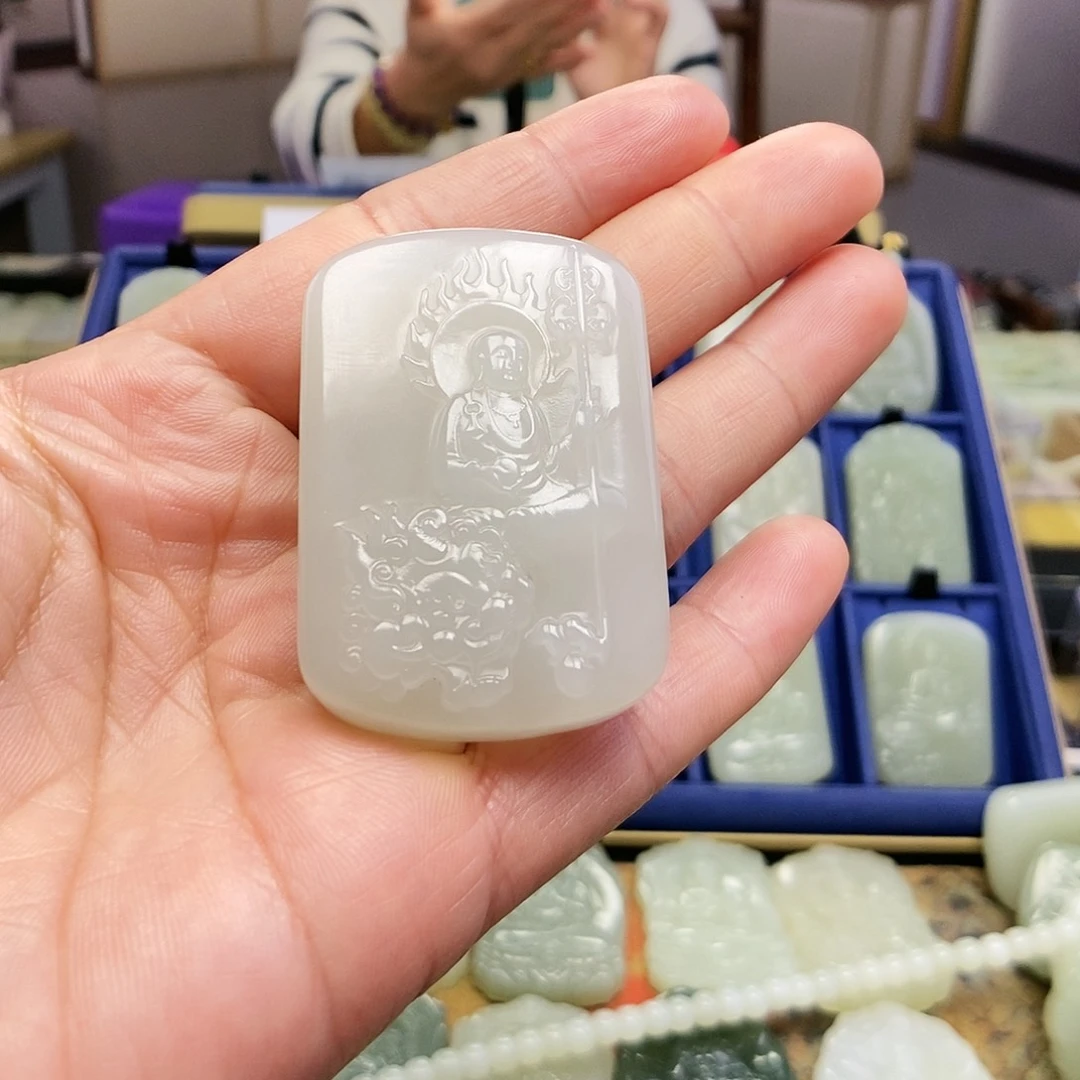 和田玉颈饰未镶嵌鑫**生