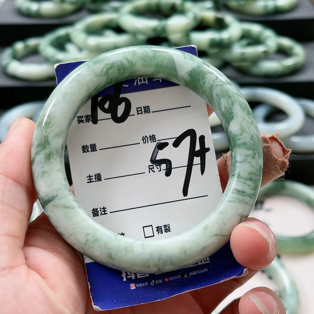 【闪购商品】未镶嵌透闪石-蛇纹石玉手镯