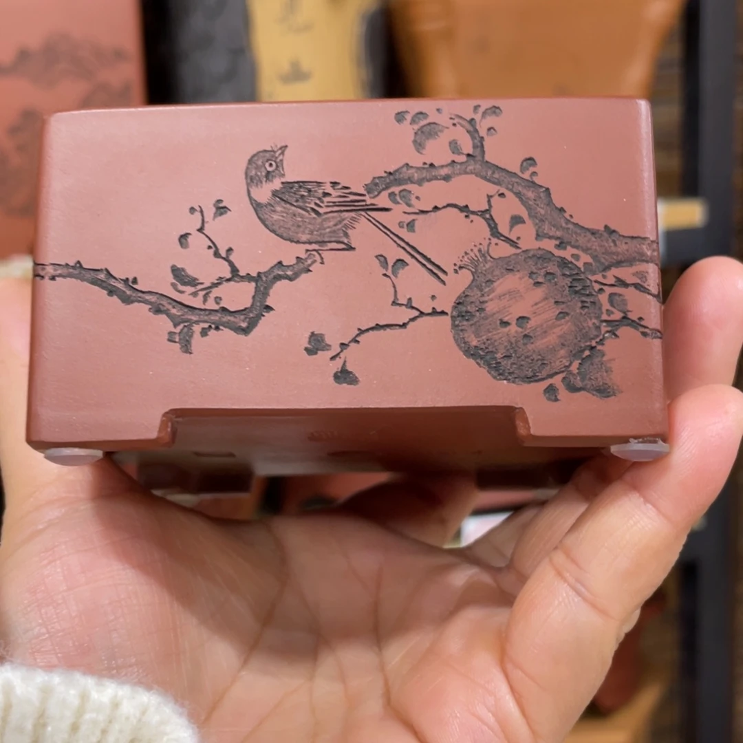 紫砂花盆紫砂花盆在这里