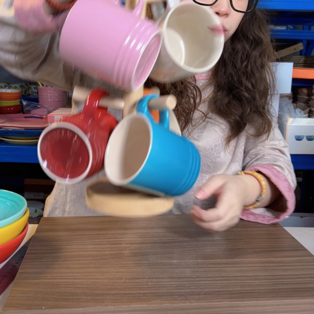 杨***琳陶瓷杯架88888888