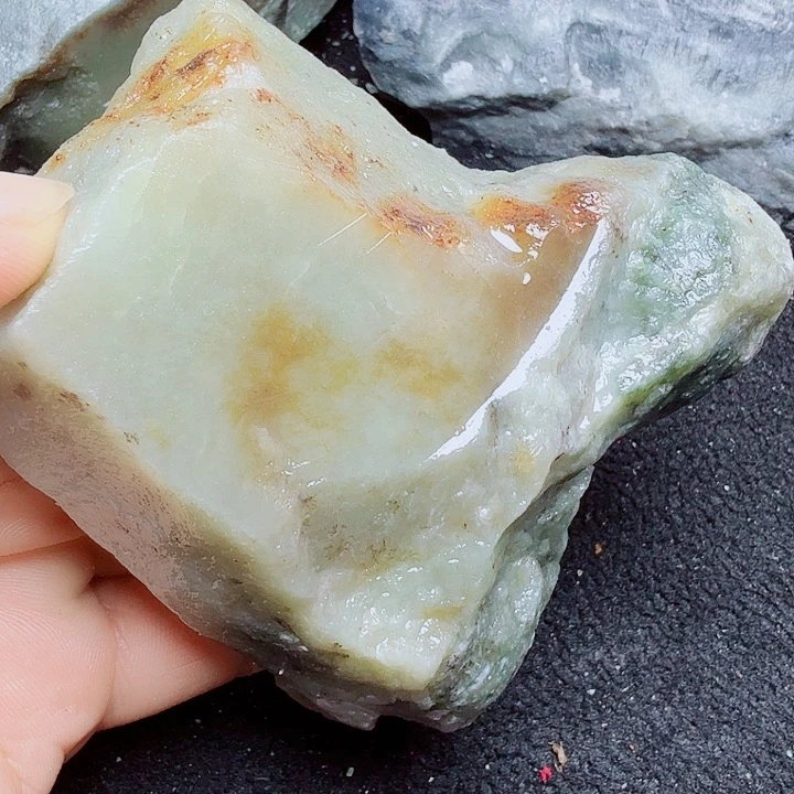 未镶嵌和田玉(糖玉)珠宝半成品
