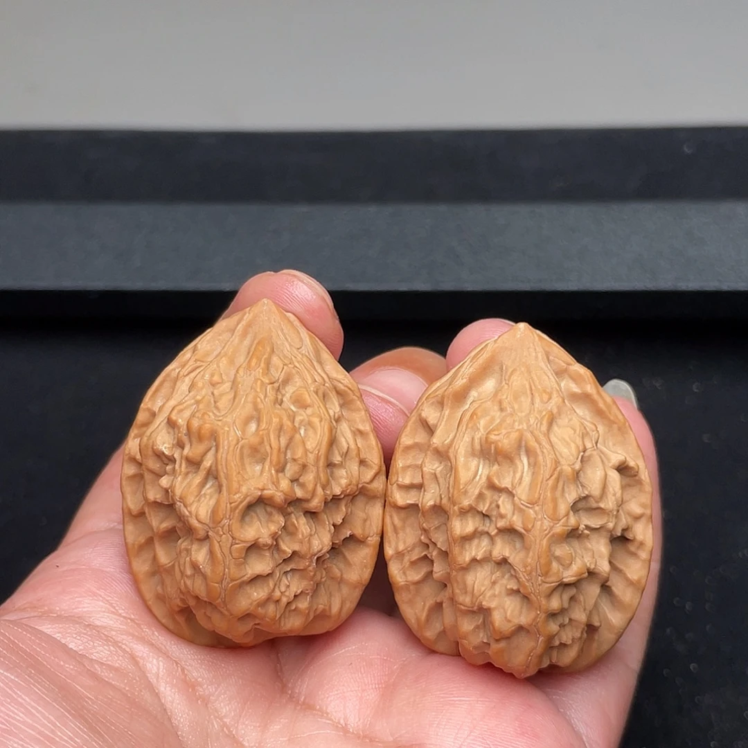 把件猴头核桃34×37×45全品十三陵鸡心XM3556