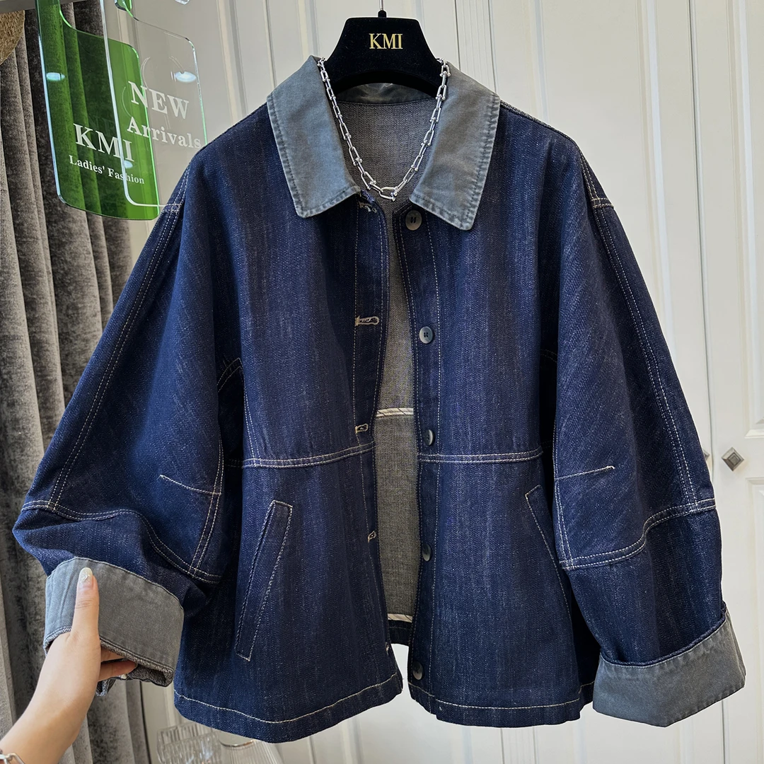 巨好看翻领牛仔蓝短外套女上衣宽松时尚百搭独特早秋新款2025