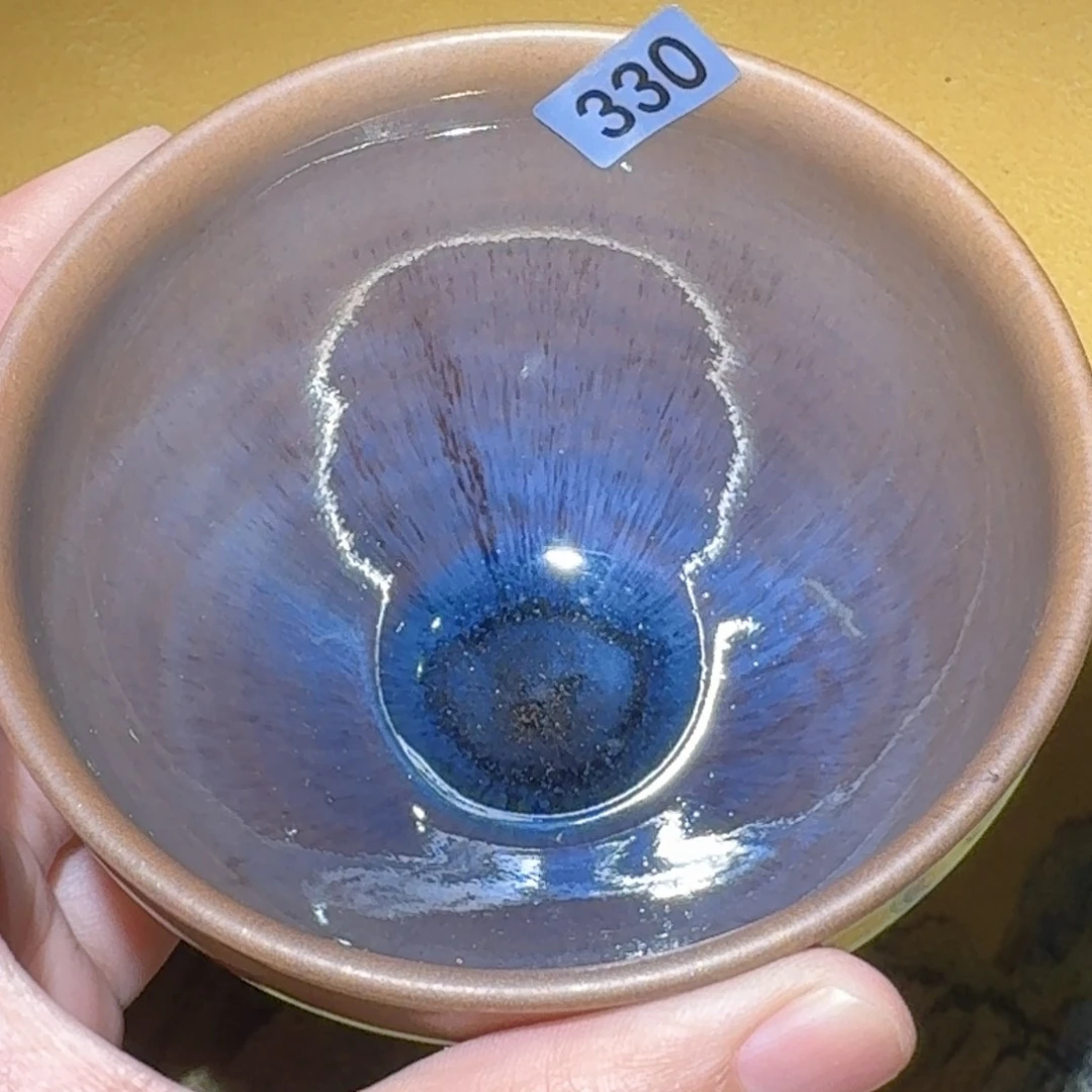 茶盏哦。哦？你好意思的