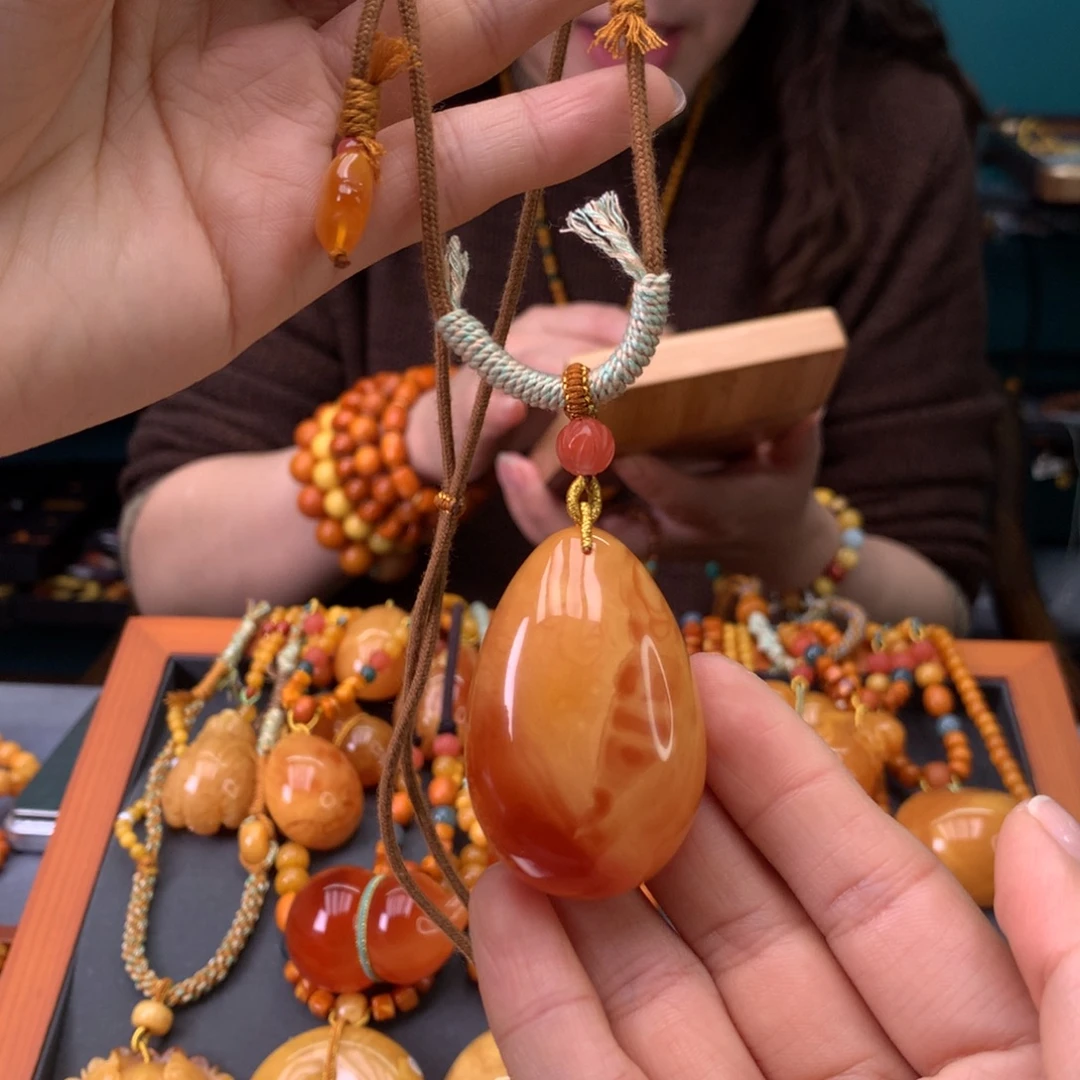 蜜蜡未镶嵌颈饰天然