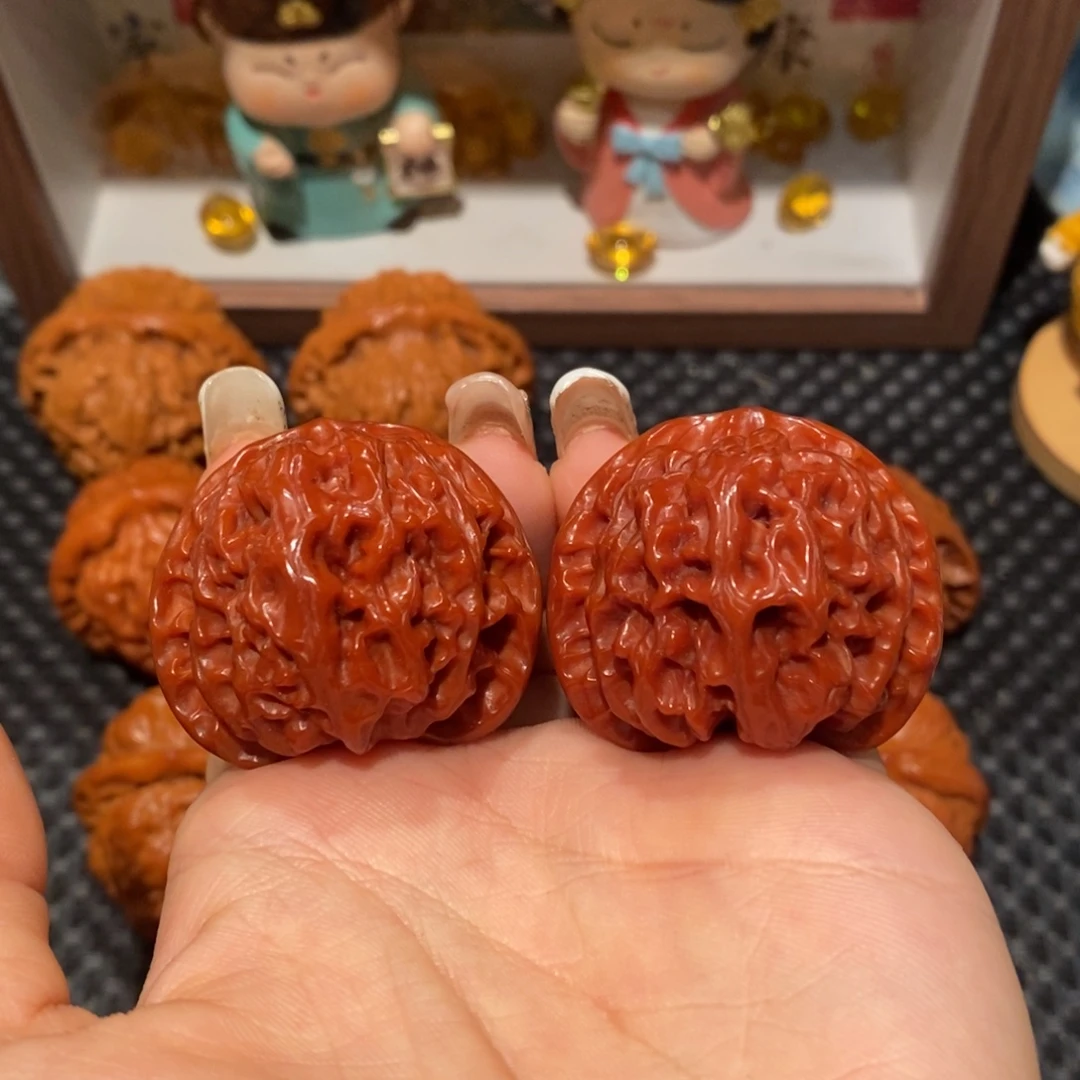 吊坠桃核38.2玉化苹果园，1424