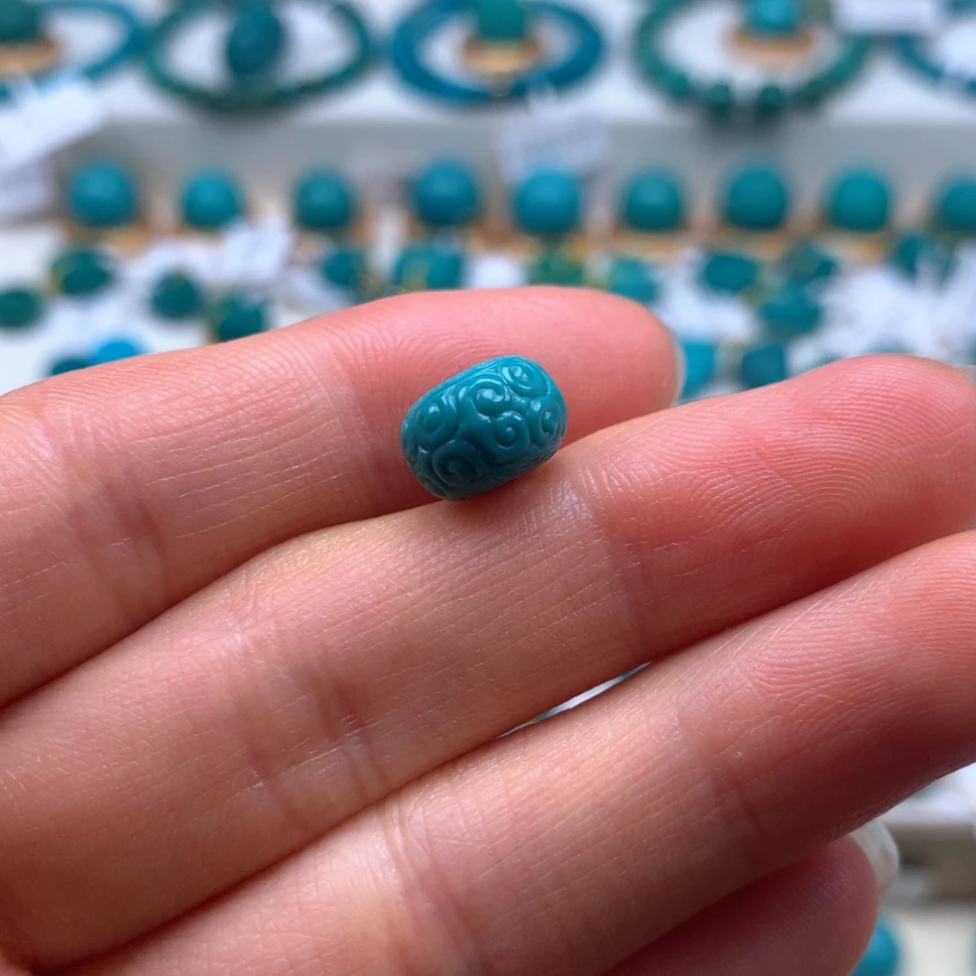 绿松石配饰未镶嵌