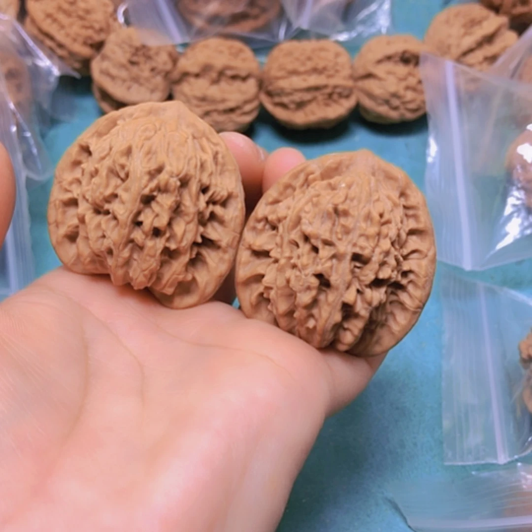 【闪购商品】把件核桃41霞云岭磕尖全品