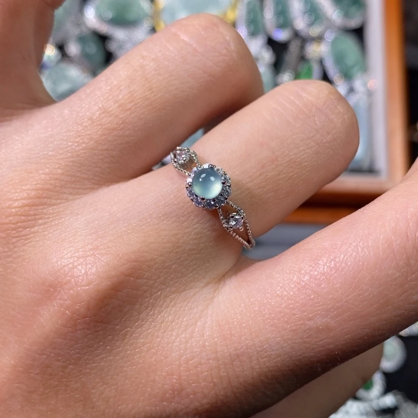 【闪购商品】翡翠颈饰未镶嵌天然