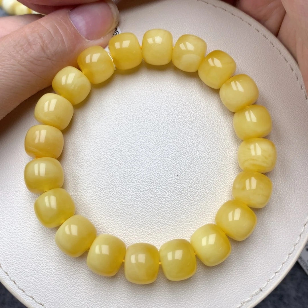 琥珀未镶嵌珠宝奇石115