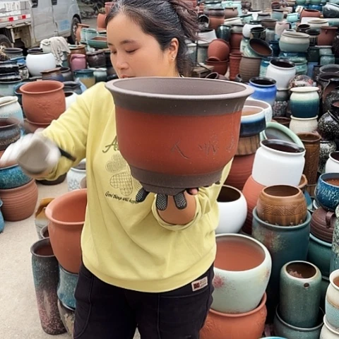 口28高20瑕疵一个盆子。l