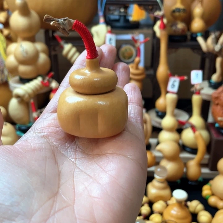 咖***糖好不想知道这个世界上的你