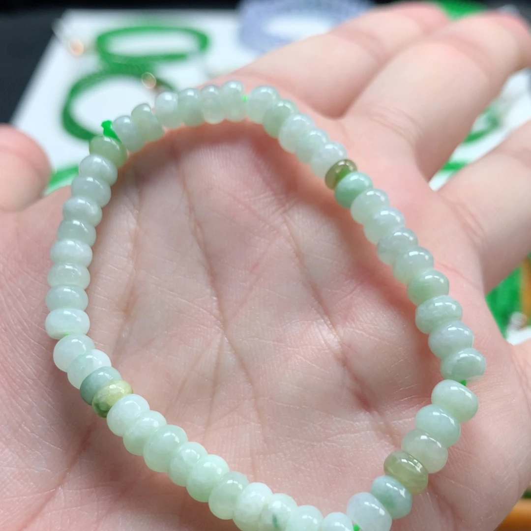 翡翠未镶嵌手链翡翠