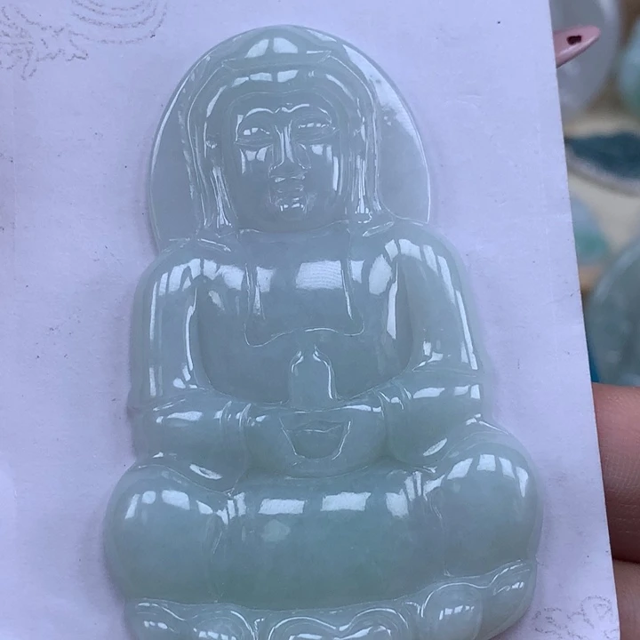 颈饰未镶嵌翡翠观音