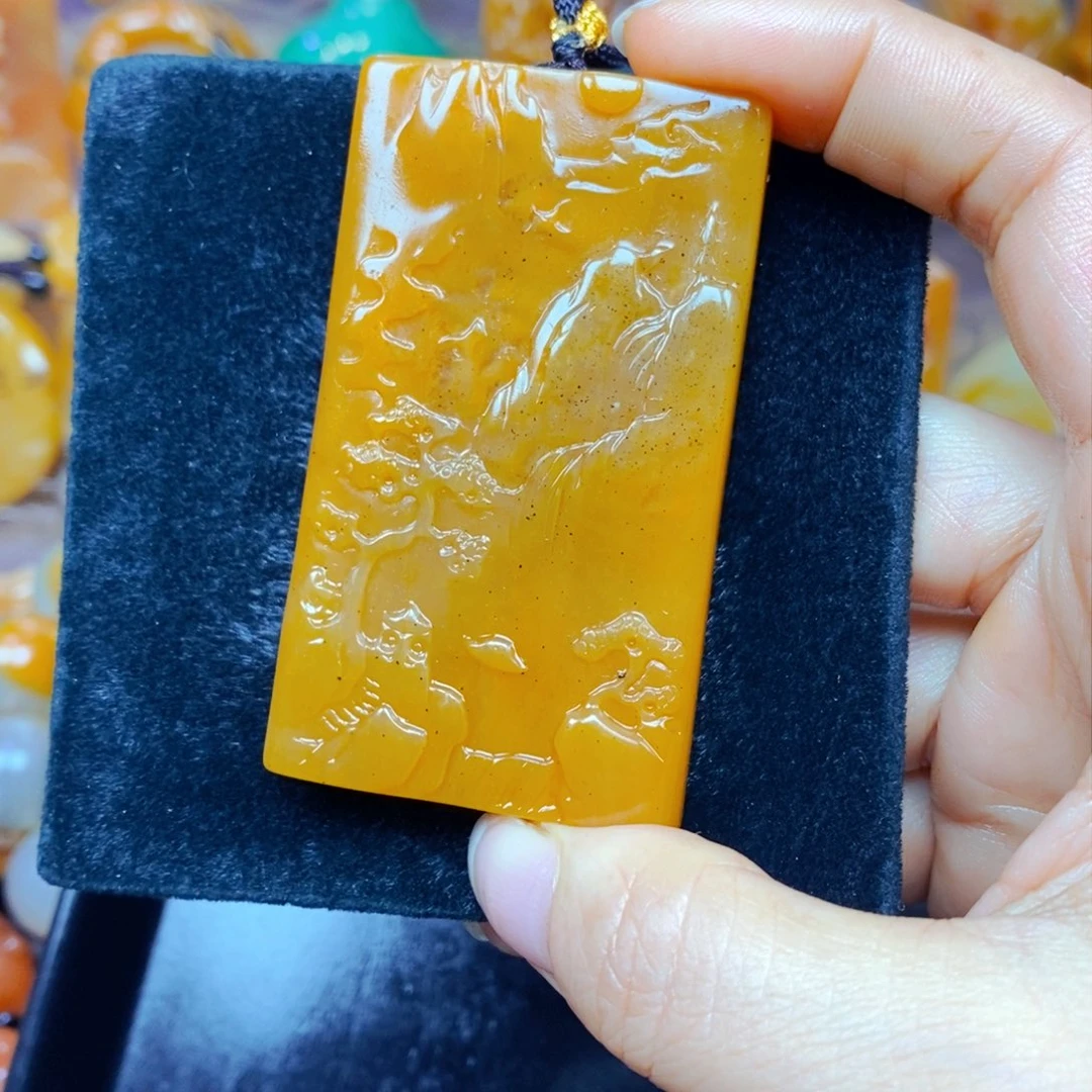 未镶嵌石英质玉（黄龙玉）吊坠(不含链)