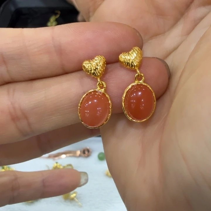 海***m和田玉未镶嵌手镯