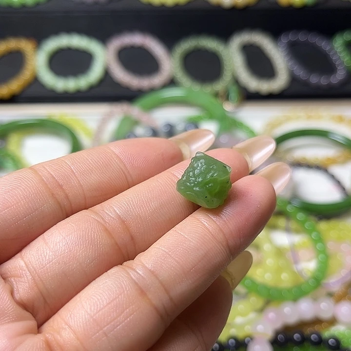和田玉未镶嵌吊坠(不含链)