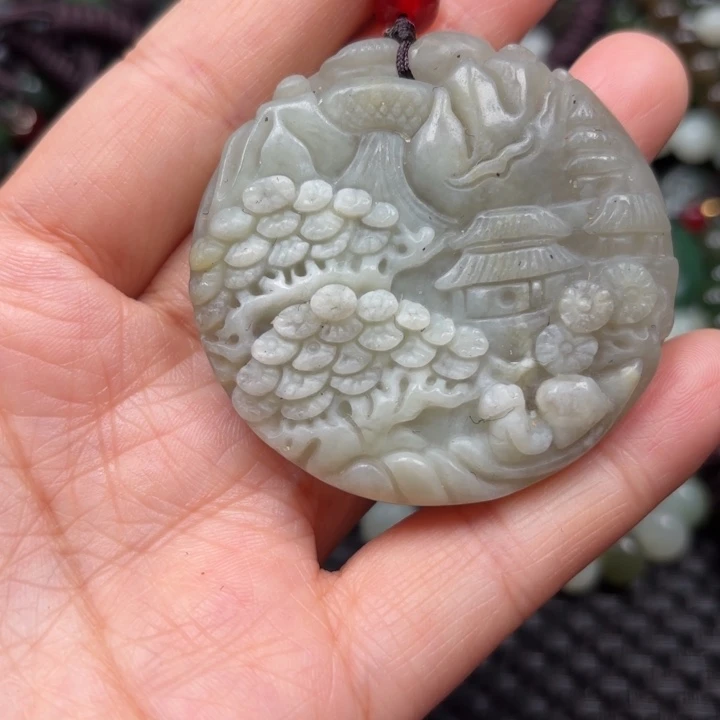 和田玉颈饰未镶嵌