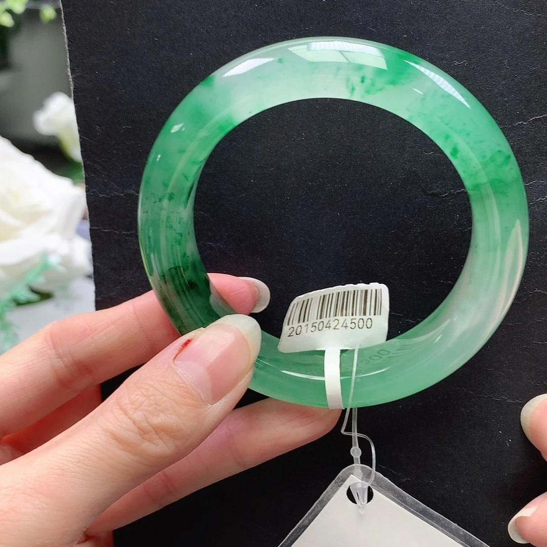 石英质玉未镶嵌手镯