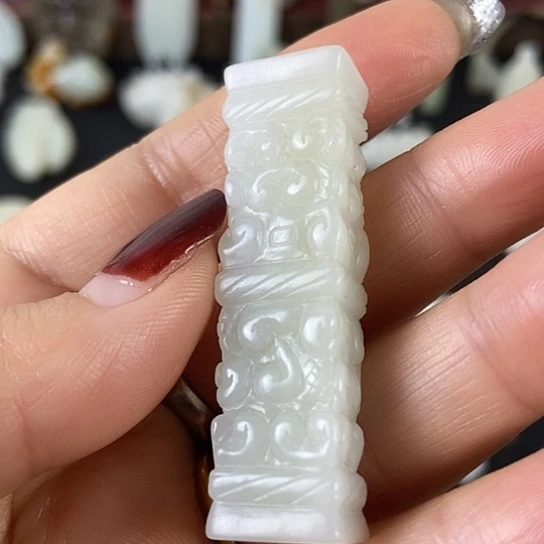 和田玉（糖玉）未镶嵌挂件