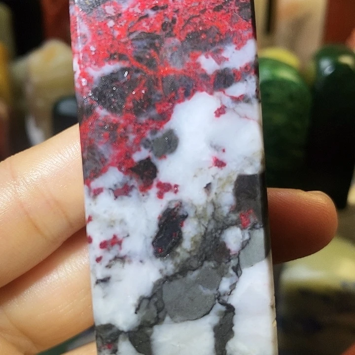 青田石鸡血石鸡血石