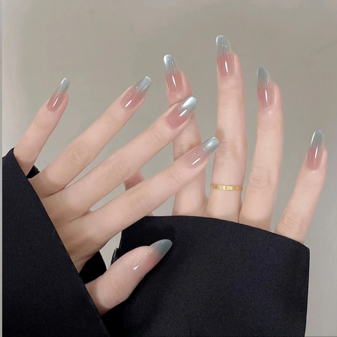 海盐蓝穿戴2025新款高级感秋冬手工新款短款猫眼美甲穿戴甲片显白