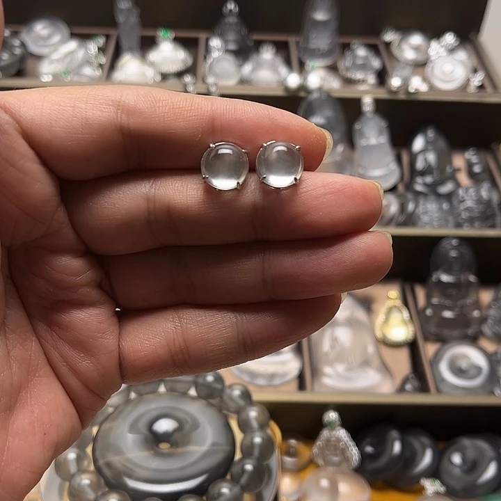 石英质玉耳钉银S925镶嵌颜**、