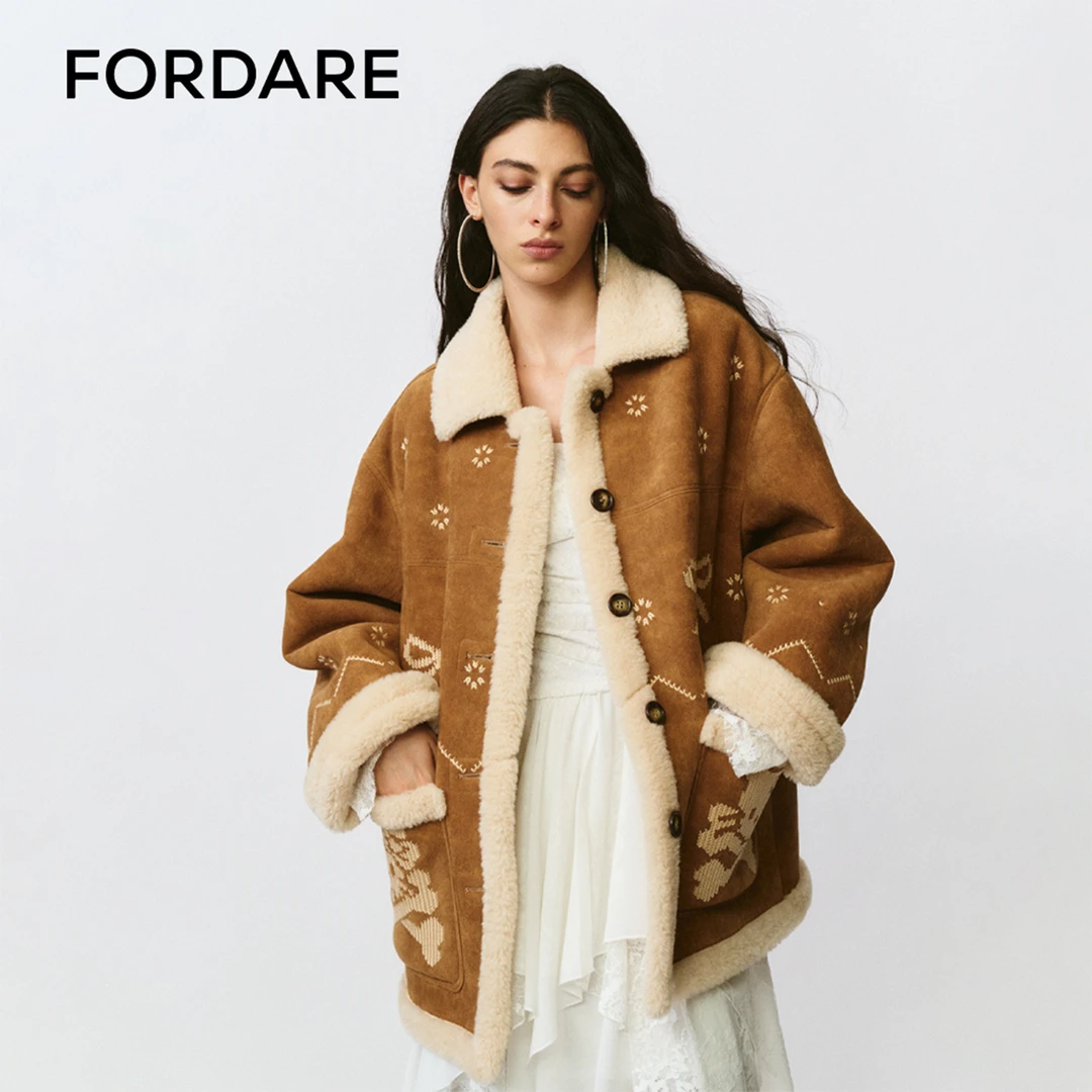 人造皮草 FORDARE/福蝶 25冬季新品 刺绣蝴蝶结环保皮草外套1117