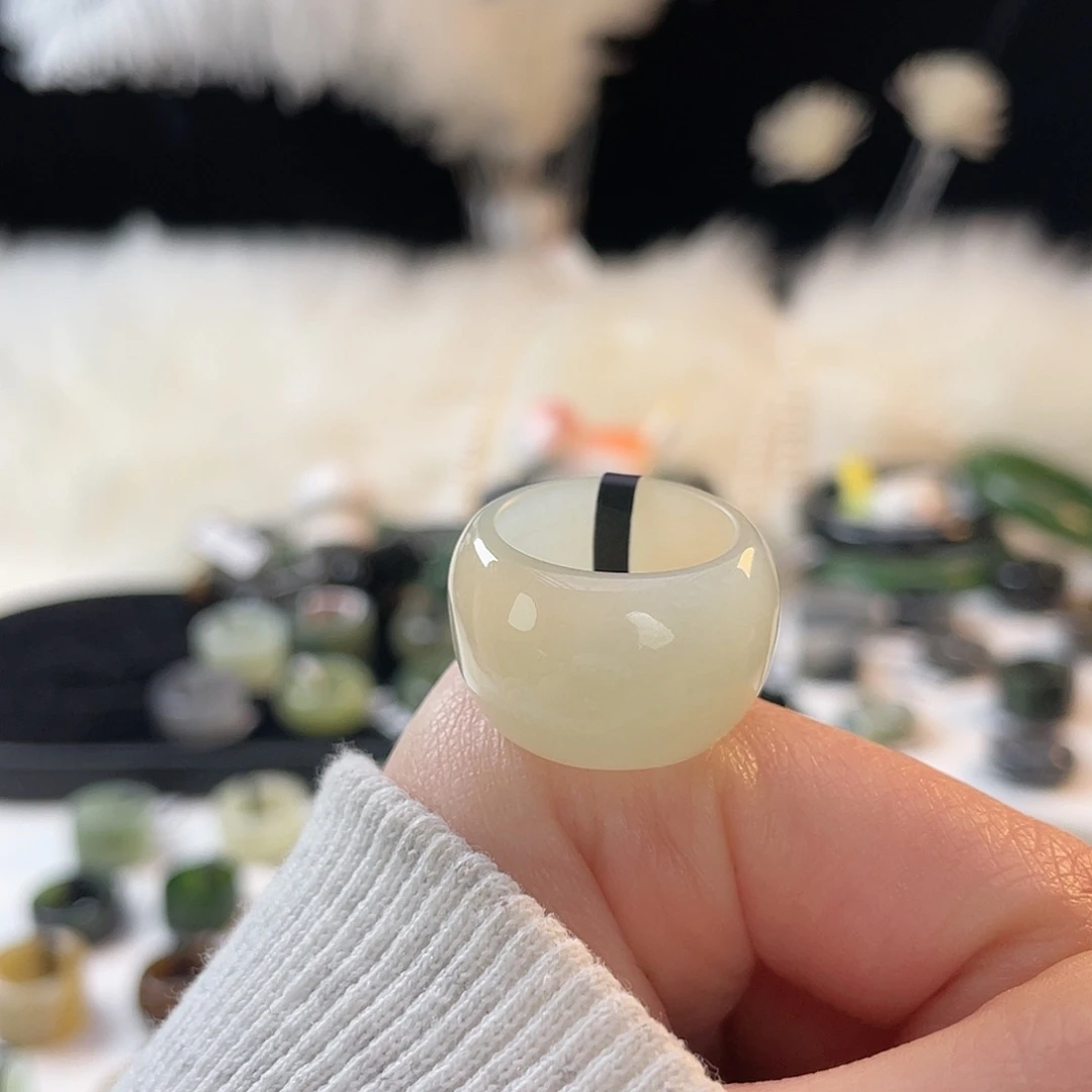 和田玉未镶嵌戒指k63 浅晴水馒头17.2mm