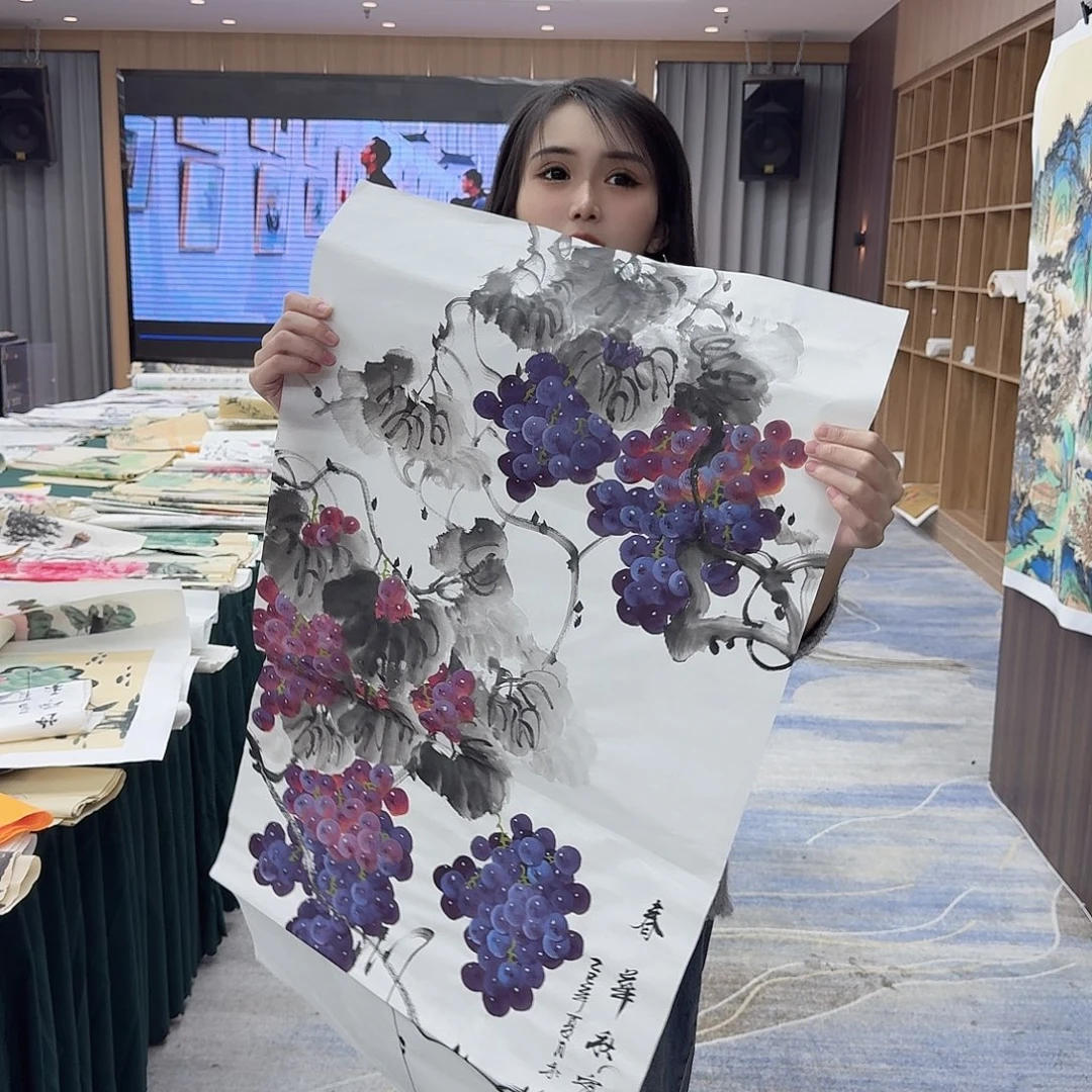 国画是的是吧哈哈这一幕是谁笑起来好可爱