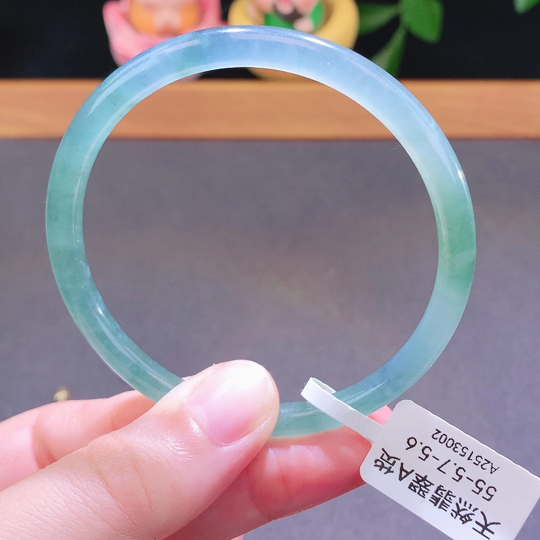 翡翠未镶嵌手镯天然翡翠