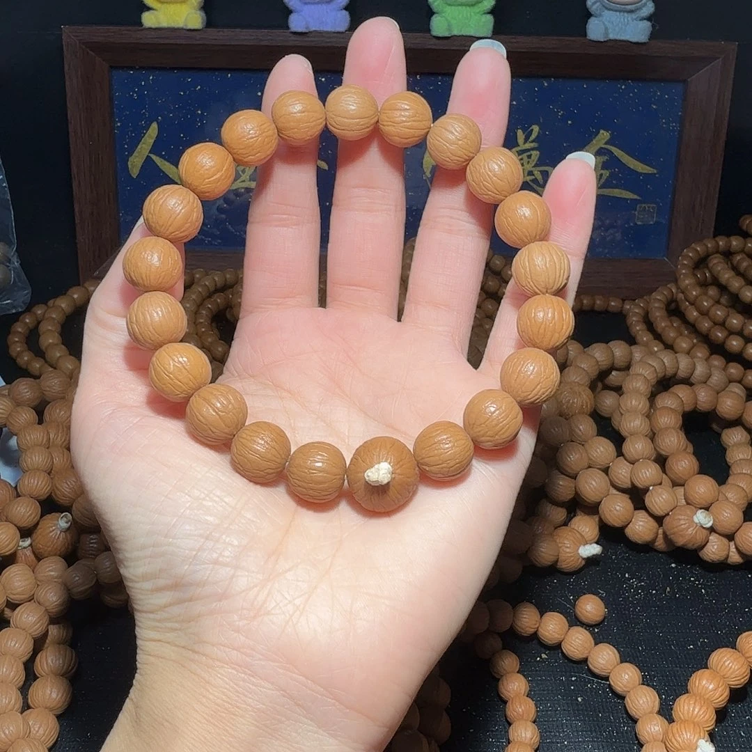 L***麻核桃全品无暇聚宝盆13