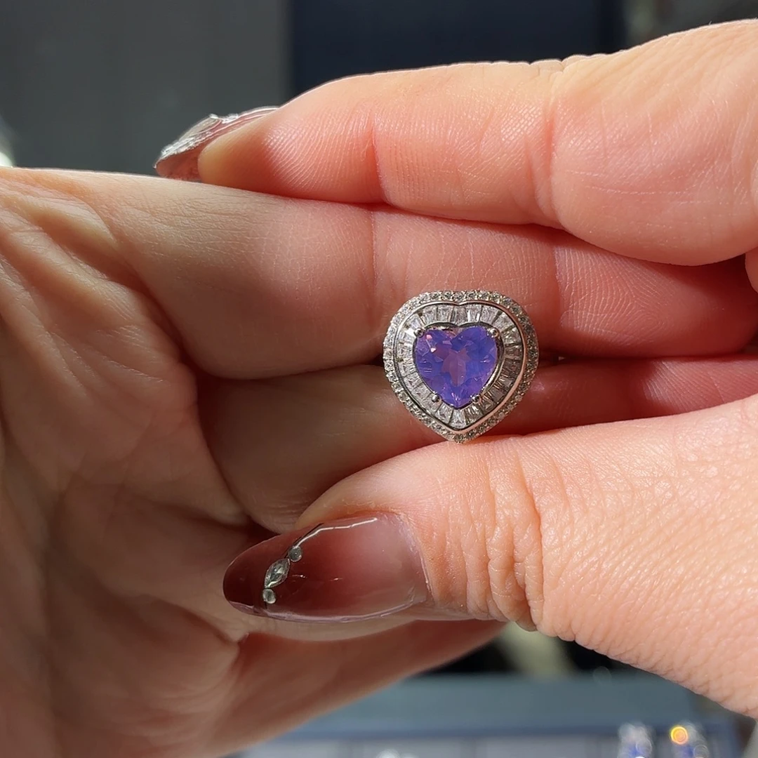 L****水晶戒指银S925镶嵌